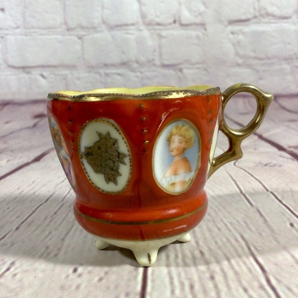 Vintage 1950’s Hand Painted Paneled Portrait Cup and Saucer Set Occupied Japan - Picture 8 of 10